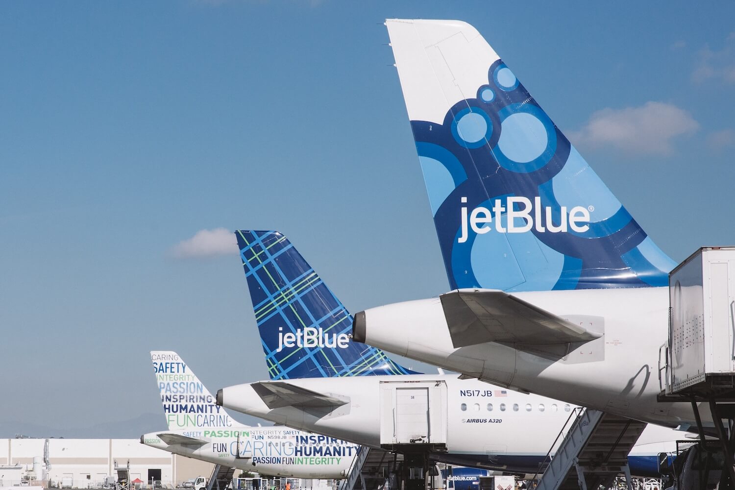 JetBlue Tailfins 1