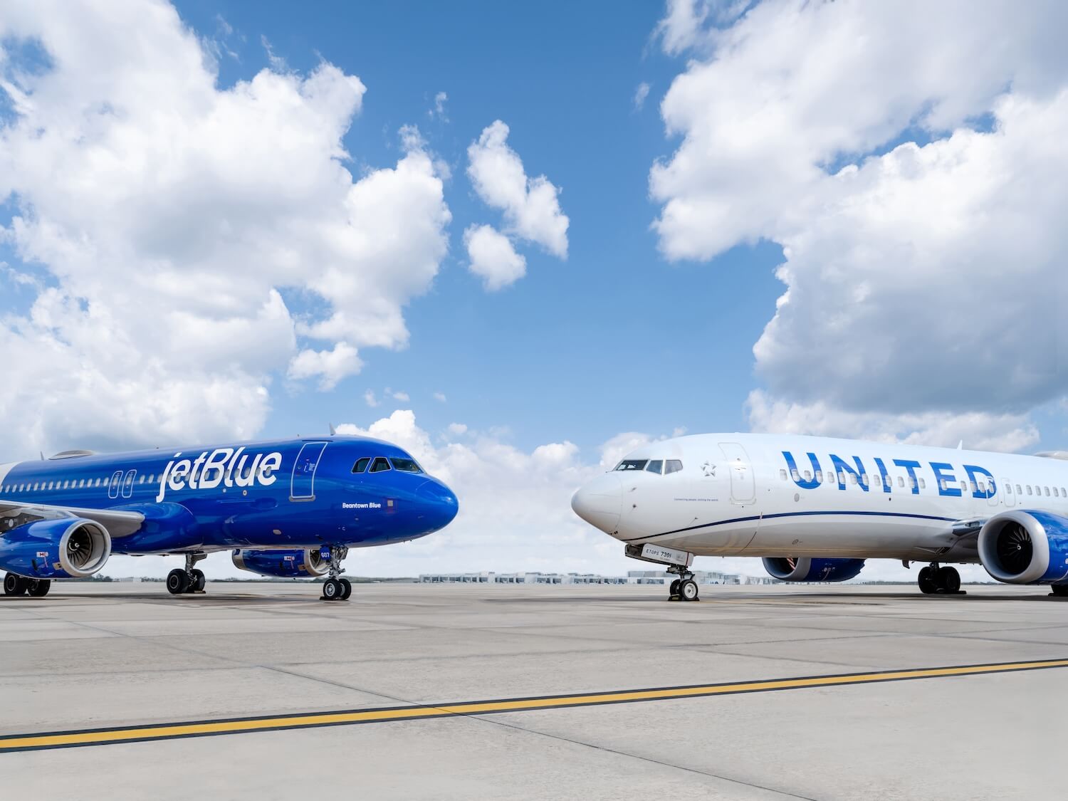 JetBlue × United “Blue Sky” Is Live: How To Earn & Redeem Across Both Airlines 8 jetblue and united blue sky goes live earn and redeem across both airlines